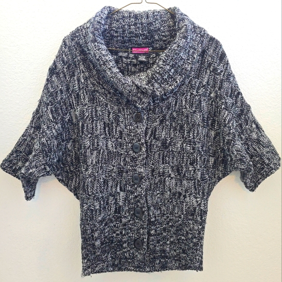 Say What? Sweaters - Vintage Say What? Black and Gray Cardigan Size Large Dolman Sleeves Chunky Knit